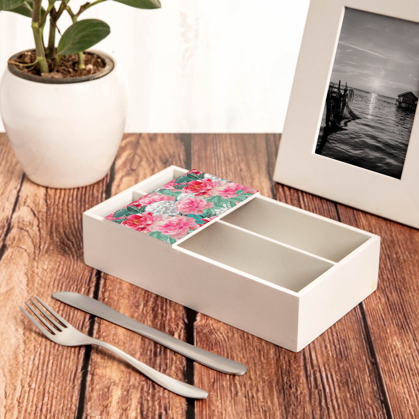Red Chrys Cutlery Tray