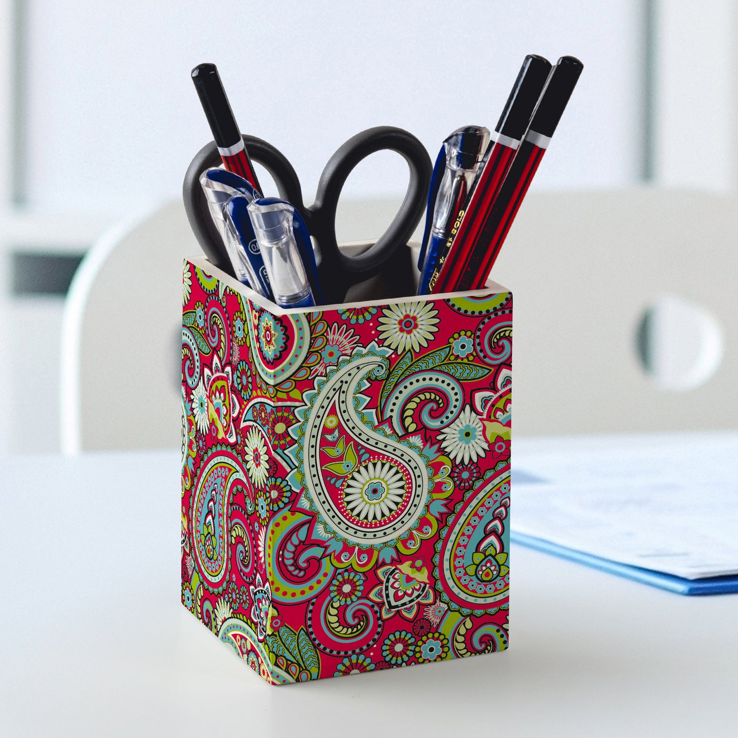 Pink Paisley Pen Stand