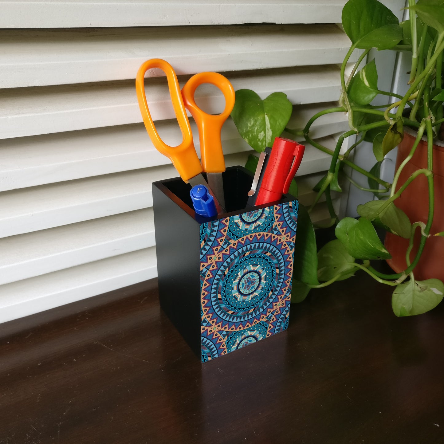 BlueMandala Pen Stand