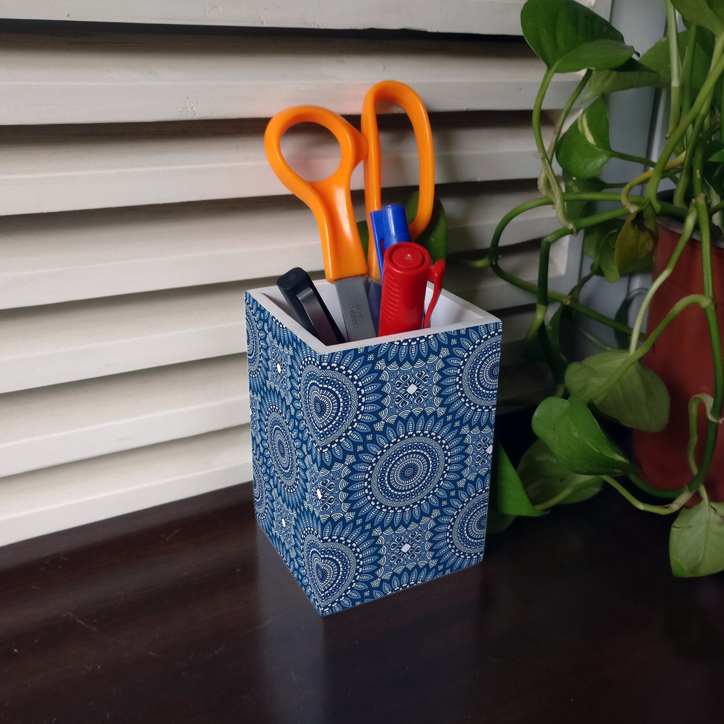 BlueMandala2 Pen Stand