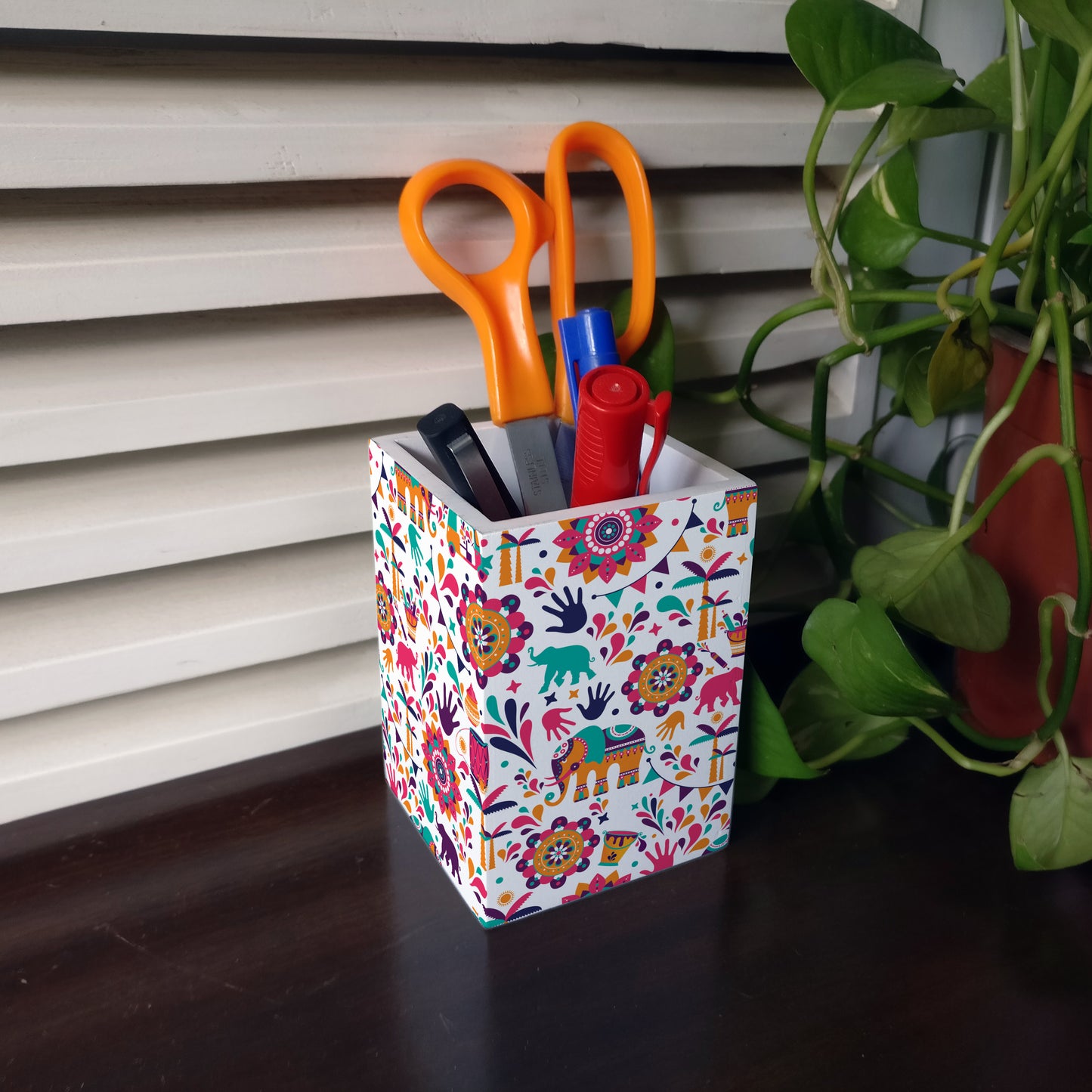 India Pen Stand