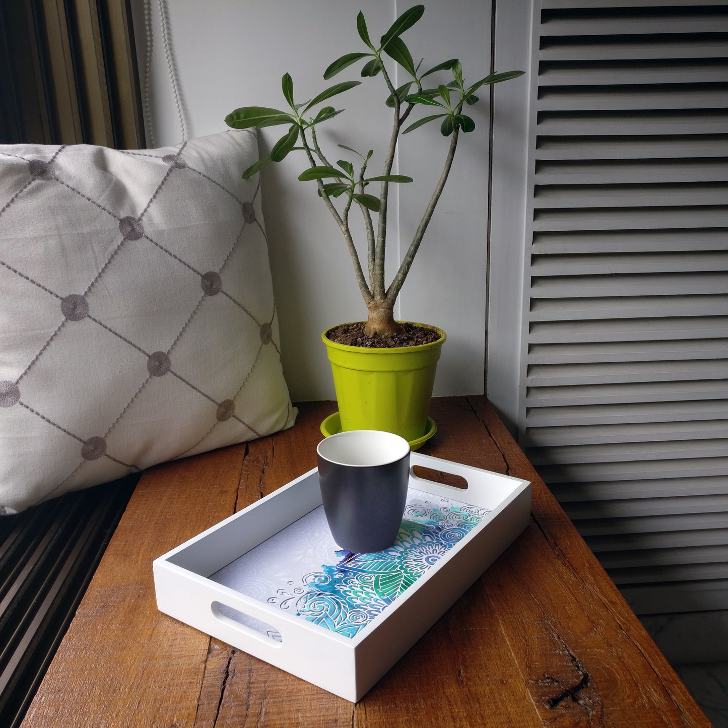 Abstract Flr Tray 8 x 12