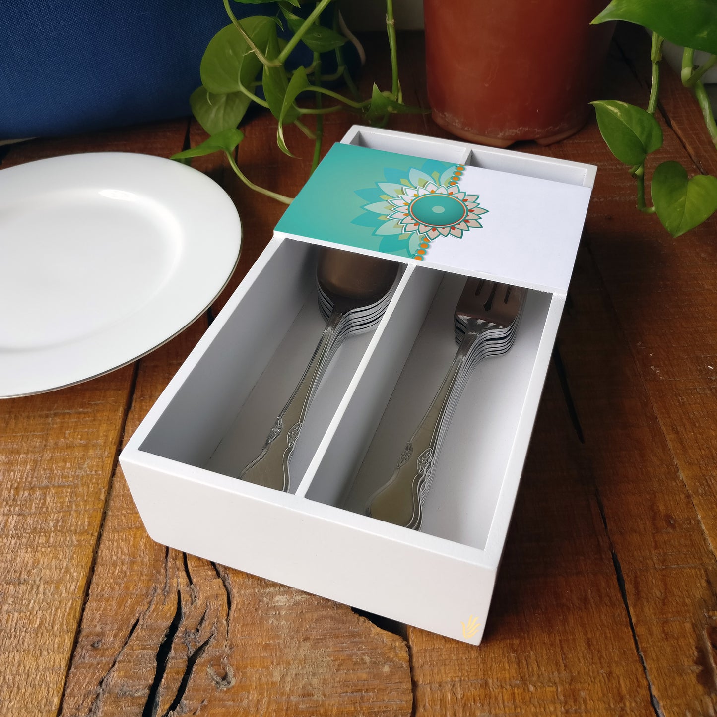 Rakhee Mint Cutlery Tray
