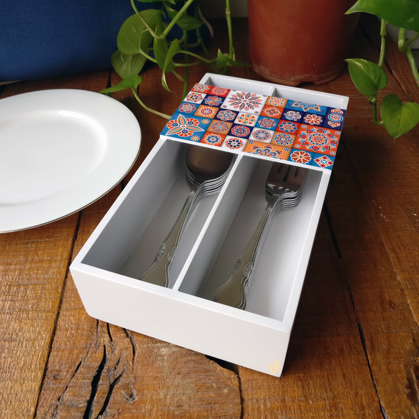 Floral Tiles Cutlery Tray