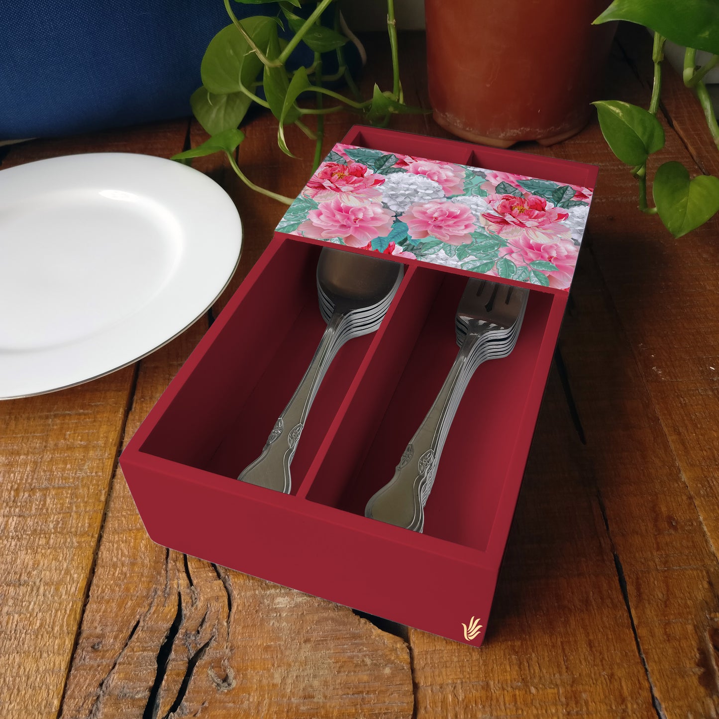Red Chrys Cutlery Tray
