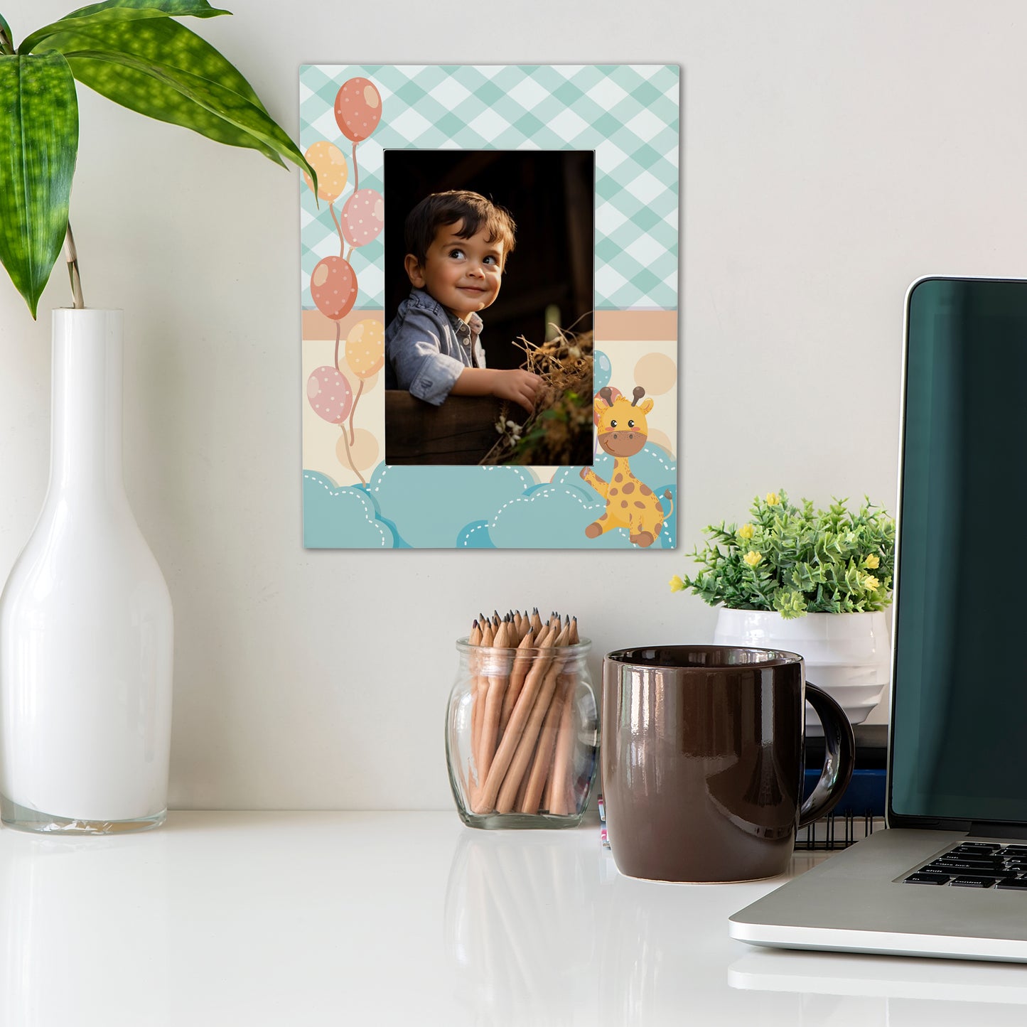Baby Giraffe PhotoFrame