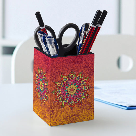 OrangeMandal Pen Stand