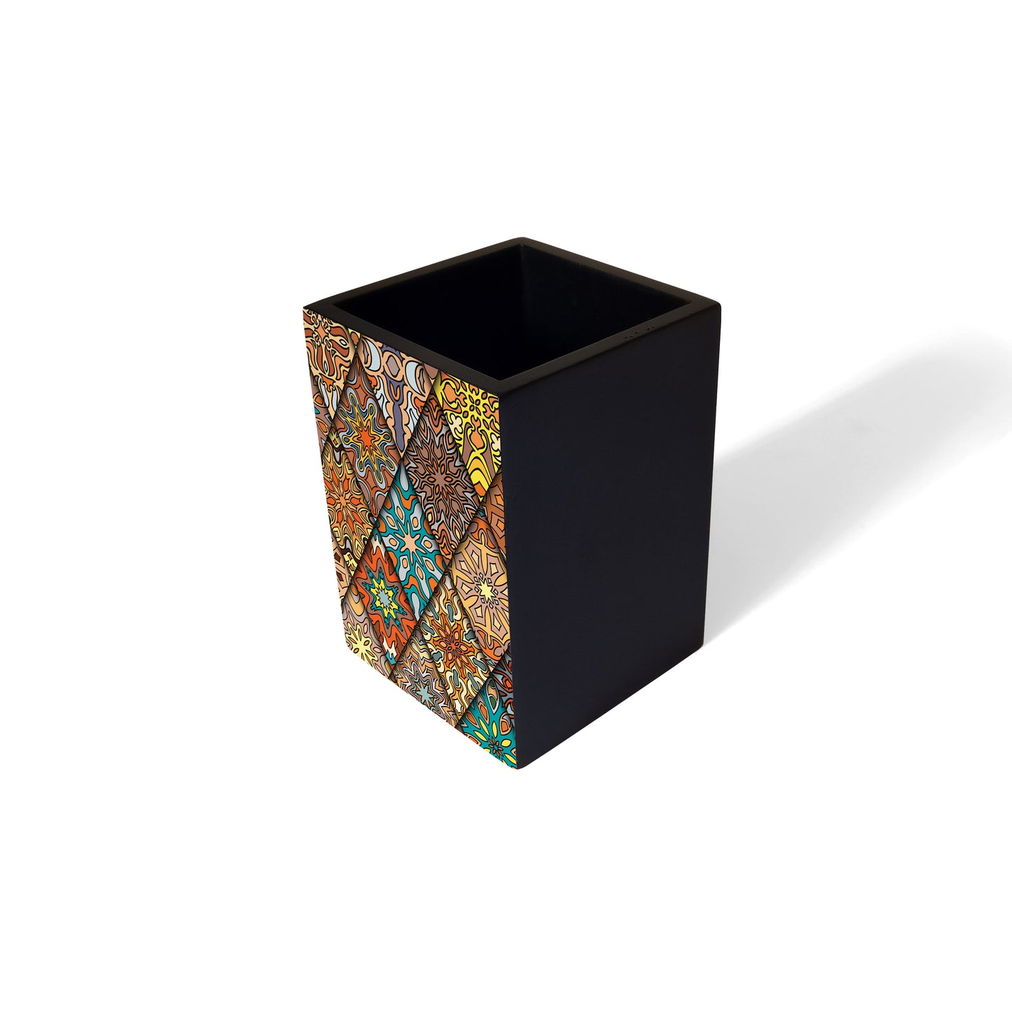 Diamond Pen Stand