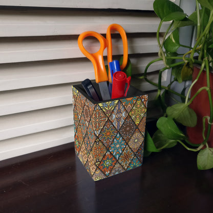 Diamond Pen Stand