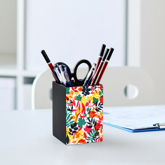 AutumnLeaves Pen Stand