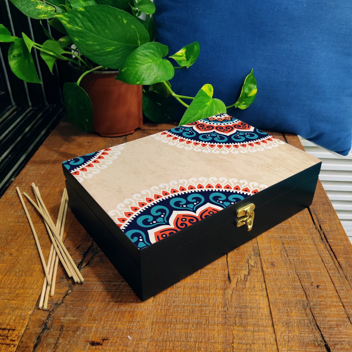 MandalVntg Box Grand