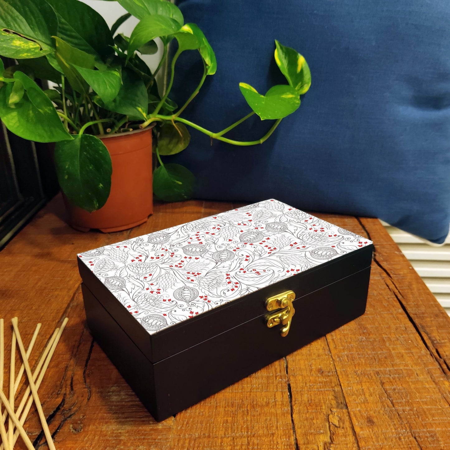 Pomegranate Gift Box-M