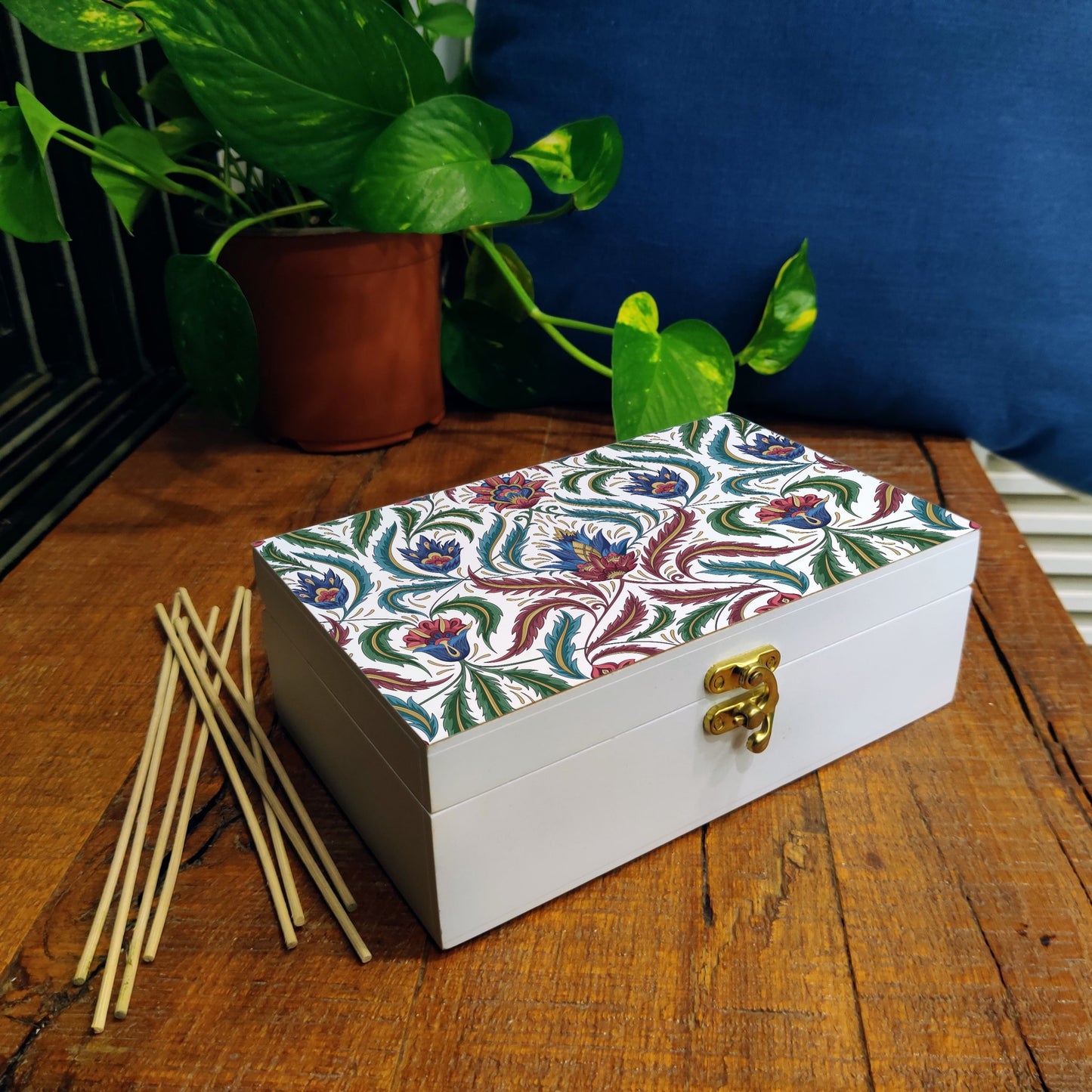 Liena Multi Gift Box-M