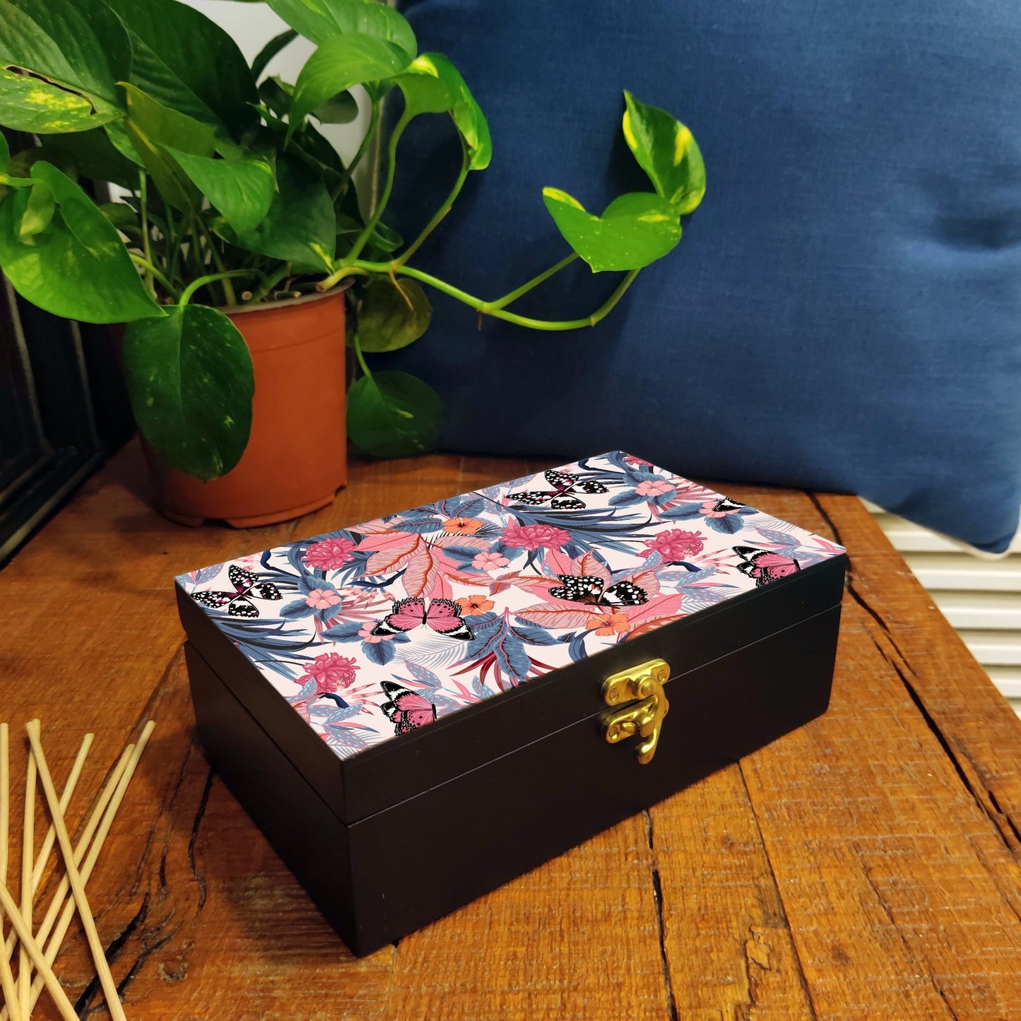 G.P Butterfly Gift Box-M