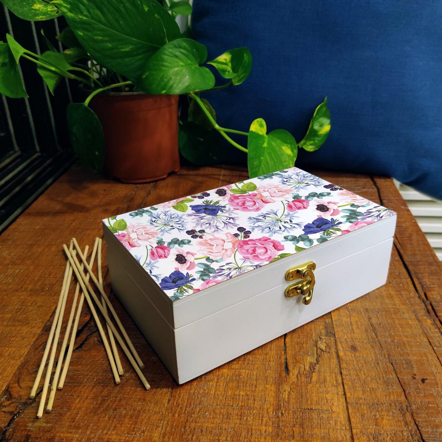 Roses Etc Gift Box-M