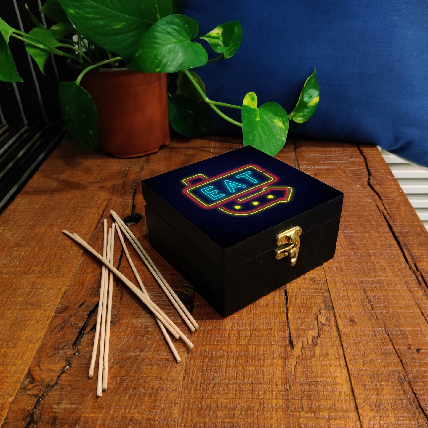 Neon Eat Gift Box-S