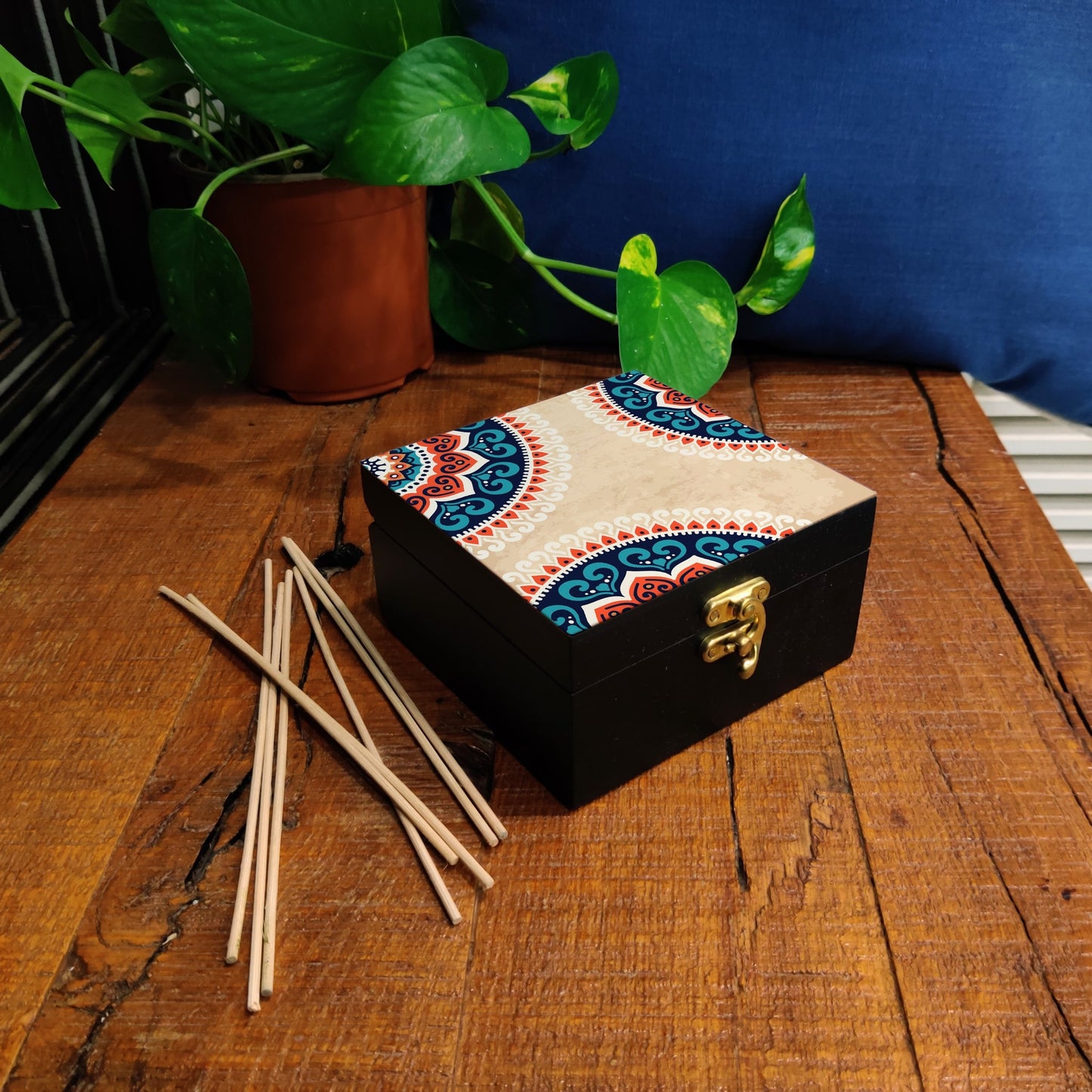 MandalVntg Gift Box-S