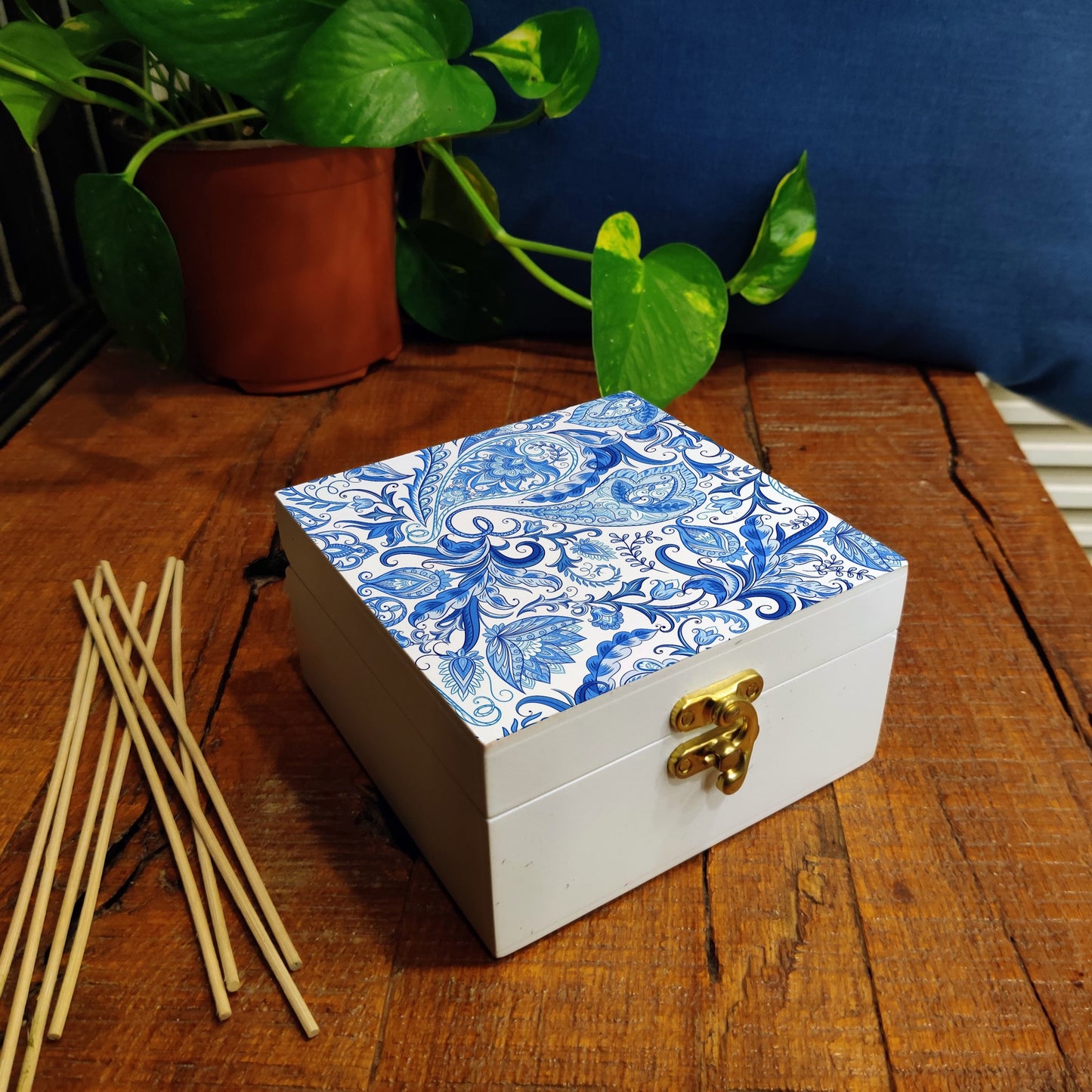 Blue Orient Gift Box-S