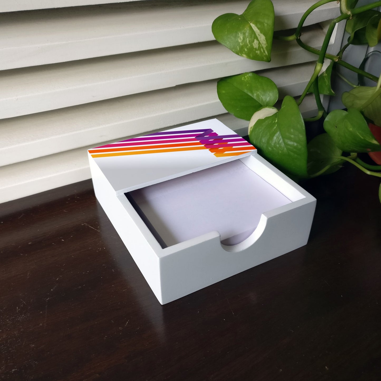 Stripes Notepad Holder
