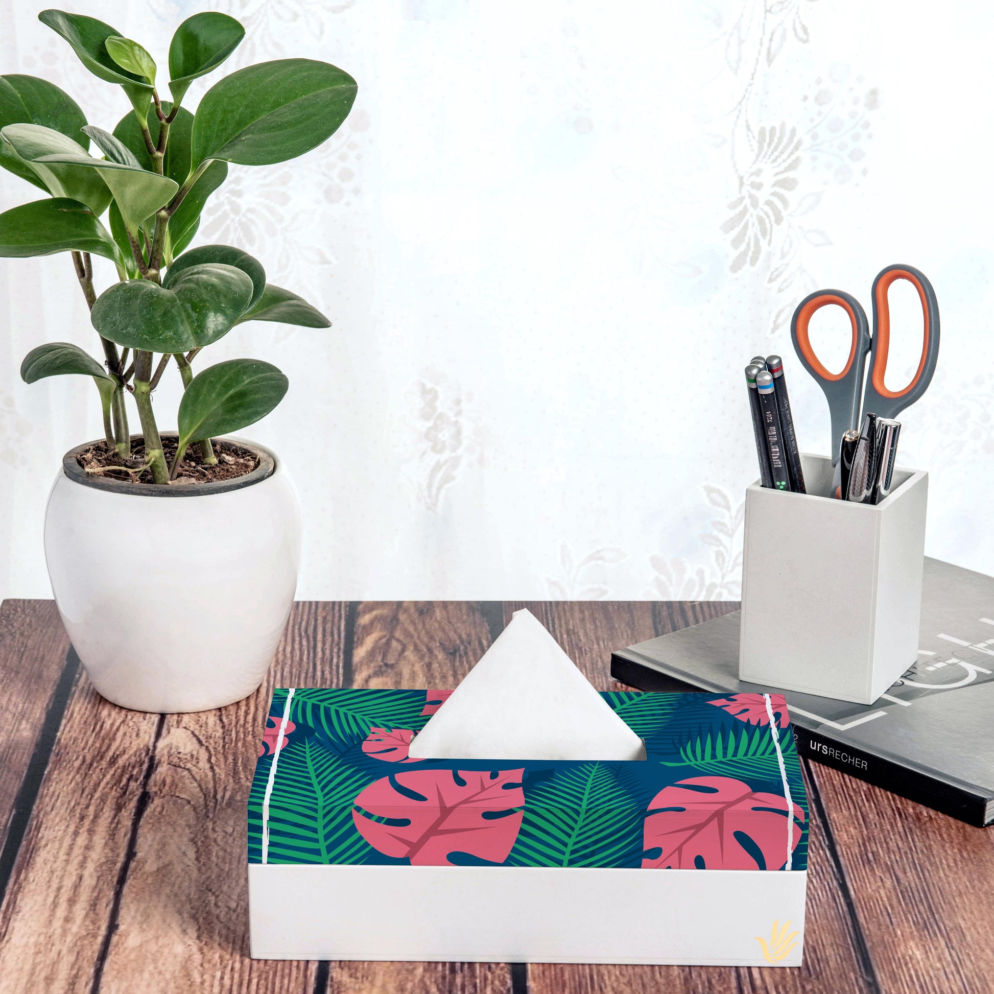 Palms Tissue Box 9" x 5" x 2.75" - Lifestyle Image